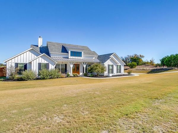 1005 Kingsley Court, Weatherford, TX 76087