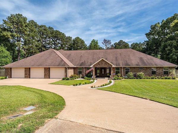 19135 Bynum , Flint, TX 75762
