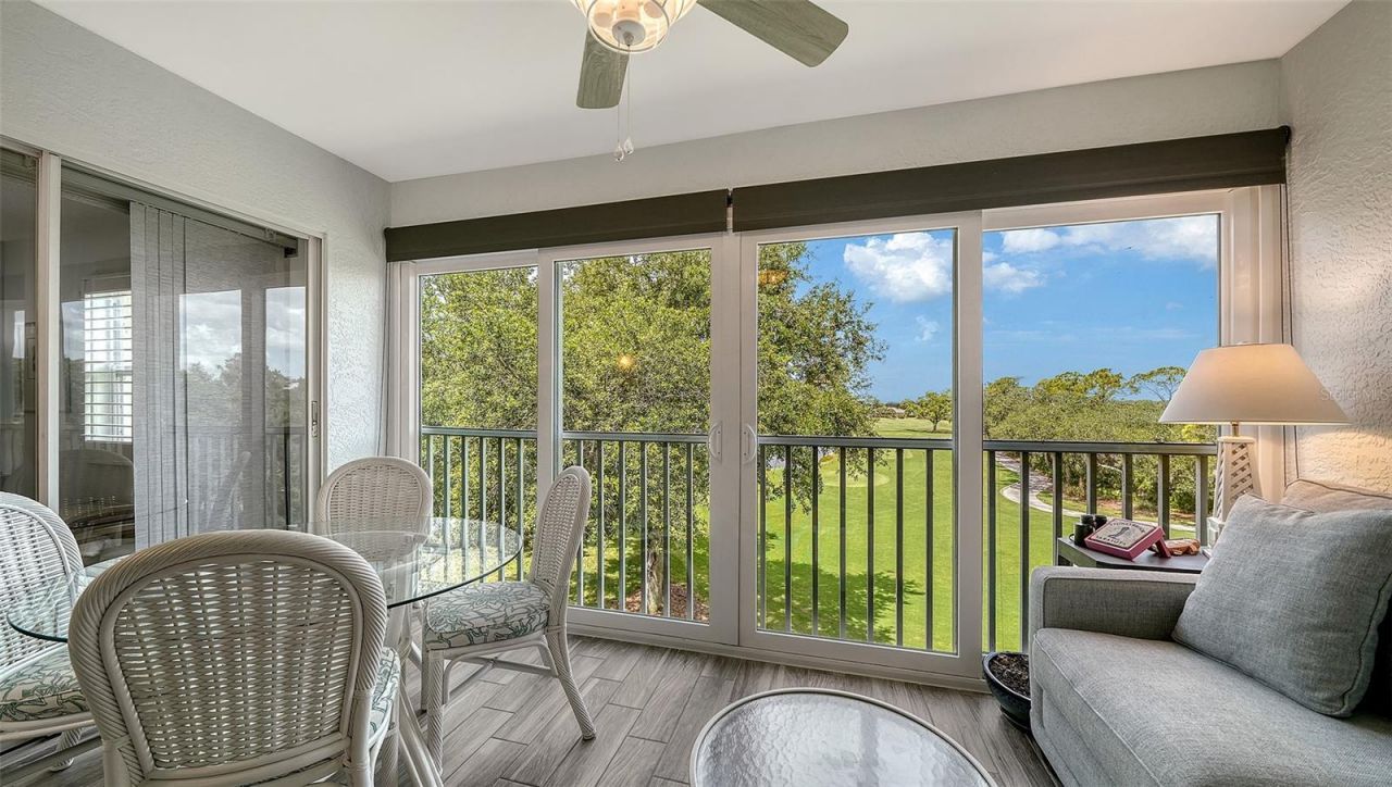 8750 Olde Hickory Avenue, Unit 9305, Sarasota, FL 34238 Photo