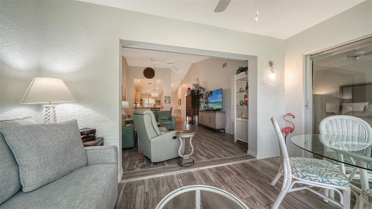 8750 Olde Hickory Avenue, Unit 9305, Sarasota, FL 34238 Photo