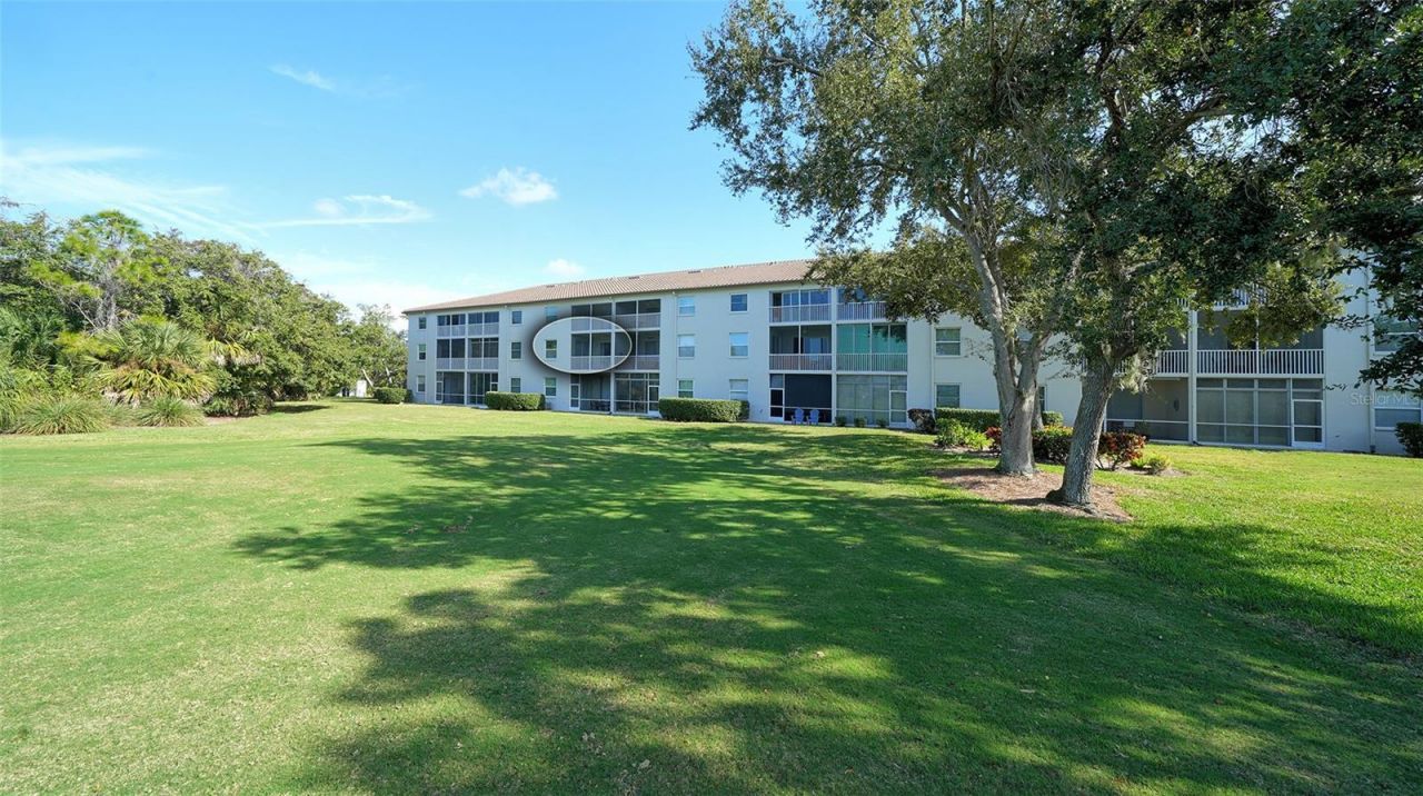 8750 Olde Hickory Avenue, Unit 9305, Sarasota, FL 34238 Photo