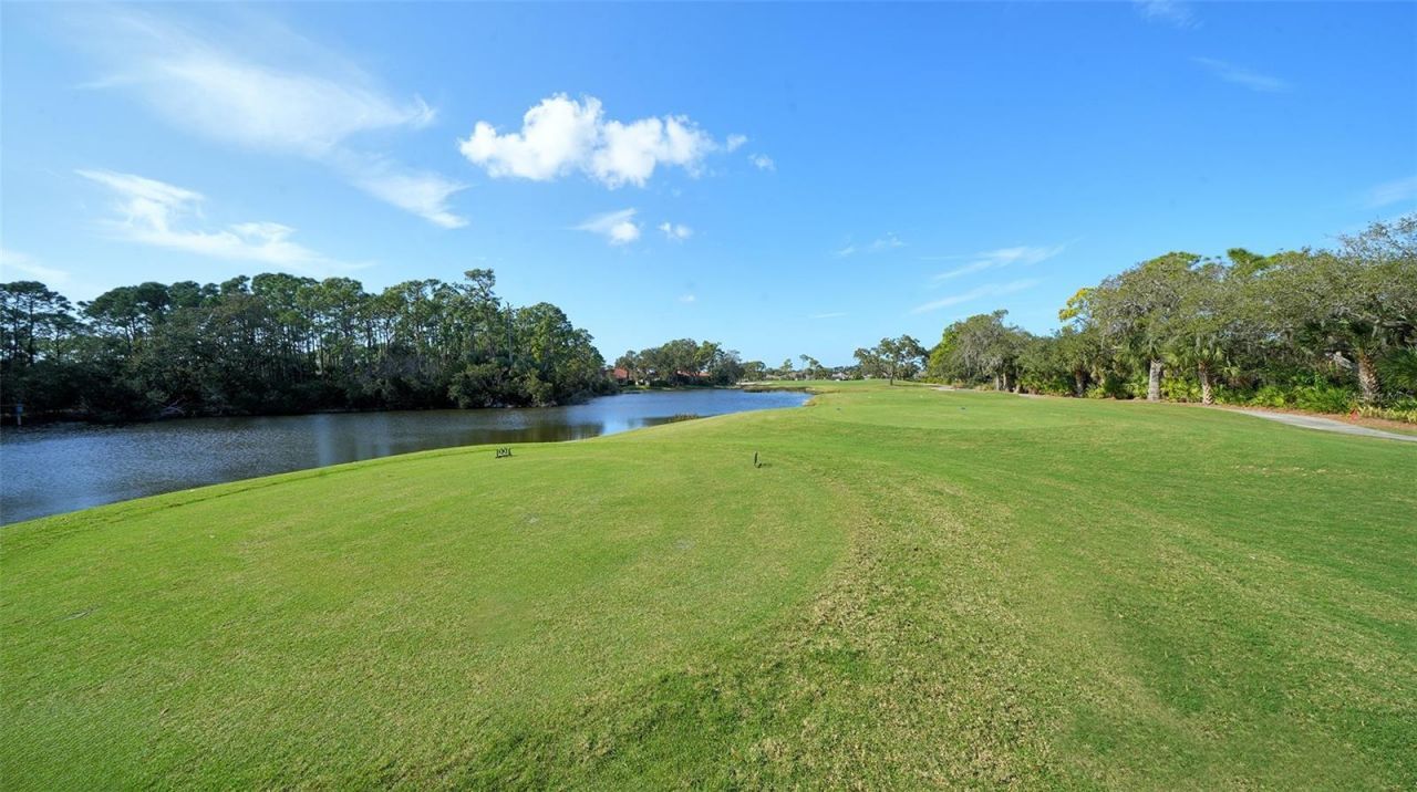 8750 Olde Hickory Avenue, Unit 9305, Sarasota, FL 34238 Photo