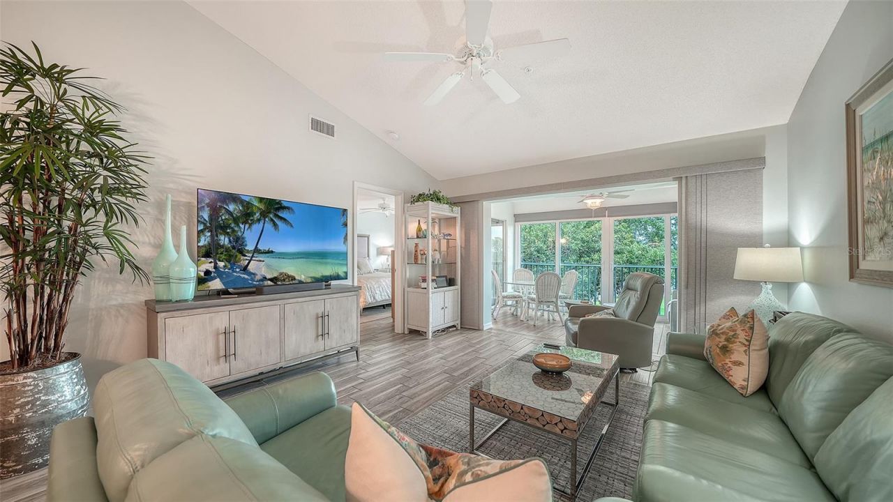 8750 Olde Hickory Avenue, Unit 9305, Sarasota, FL 34238 Photo