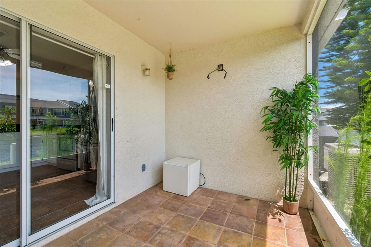 382 Countryside Key Boulevard , Oldsmar, FL 34677 Photo