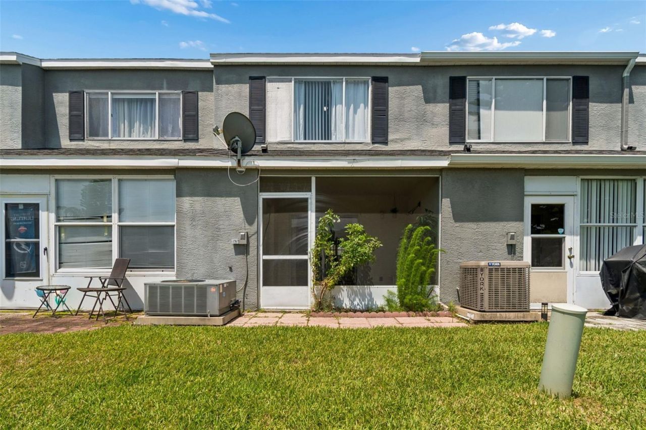 382 Countryside Key Boulevard , Oldsmar, FL 34677 Photo