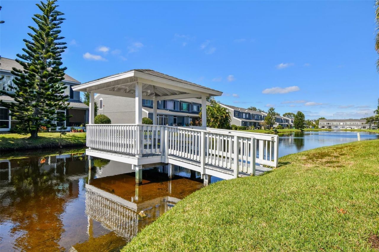 382 Countryside Key Boulevard , Oldsmar, FL 34677 Photo