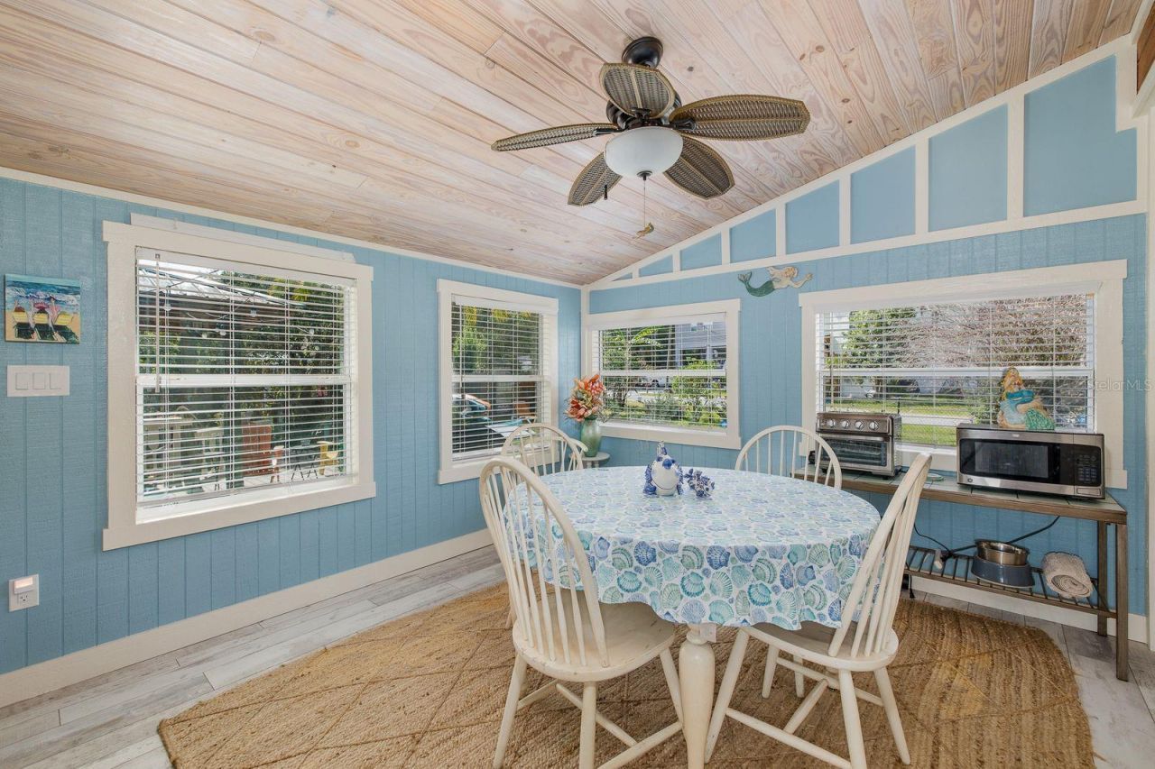 5473 Darlene Street, Weeki Wachee, FL 34607 Photo