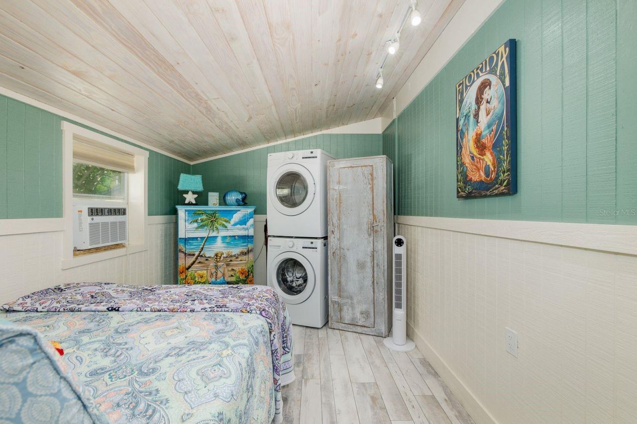 5473 Darlene Street, Weeki Wachee, FL 34607 Photo