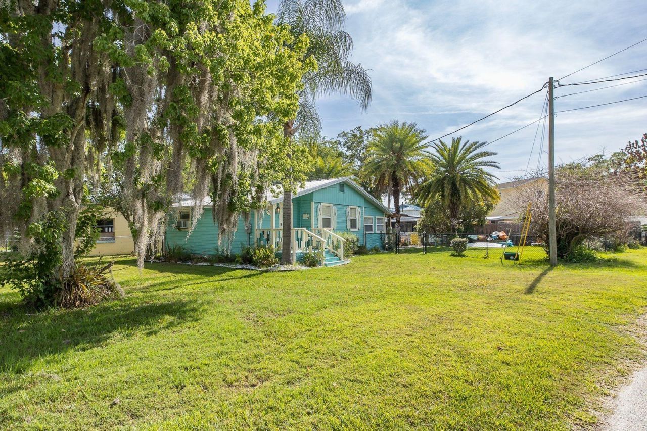 5473 Darlene Street, Weeki Wachee, FL 34607 Photo