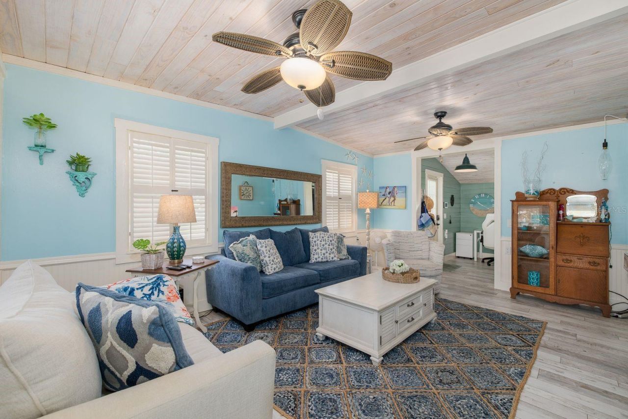 5473 Darlene Street, Weeki Wachee, FL 34607 Photo
