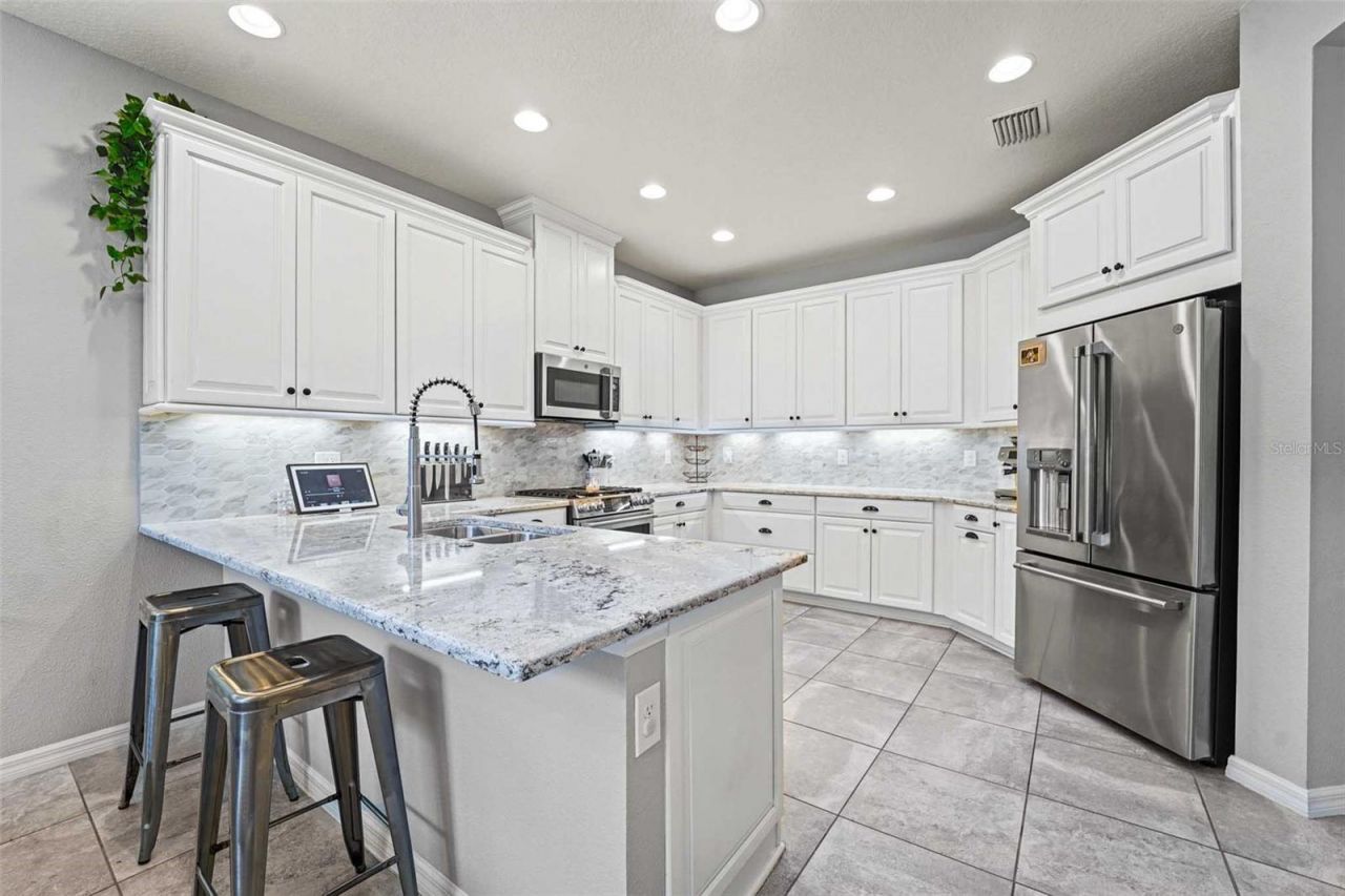 8903 Arabella Lane, Seminole, FL 33777 Photo