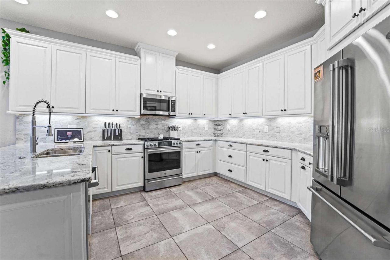 8903 Arabella Lane, Seminole, FL 33777 Photo