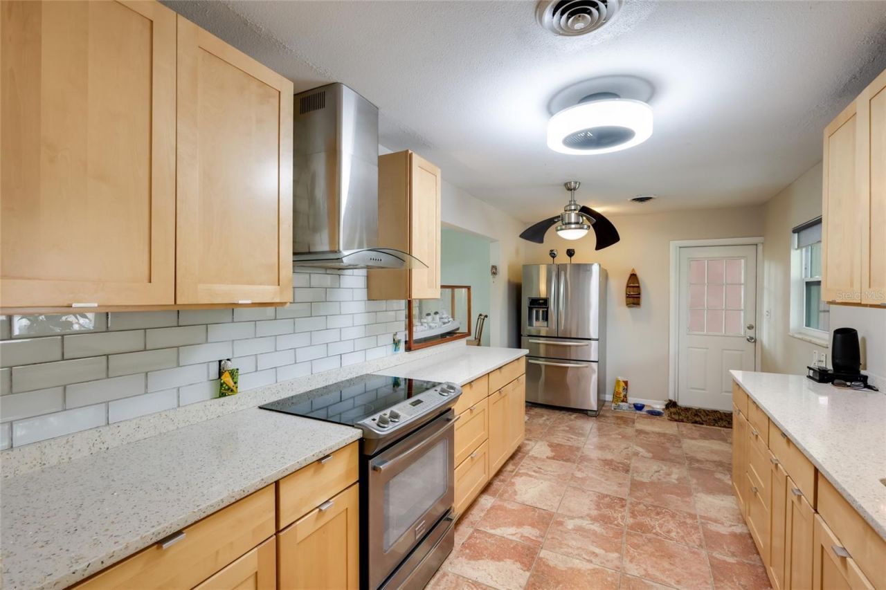 719 58th Street Nw, Bradenton, FL 34209 Photo