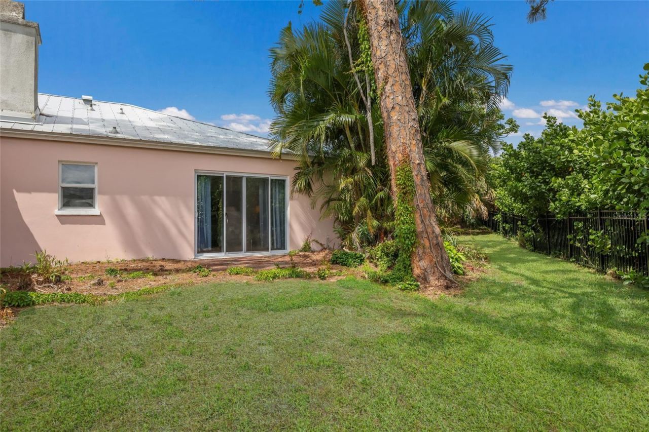 719 58th Street Nw, Bradenton, FL 34209 Photo