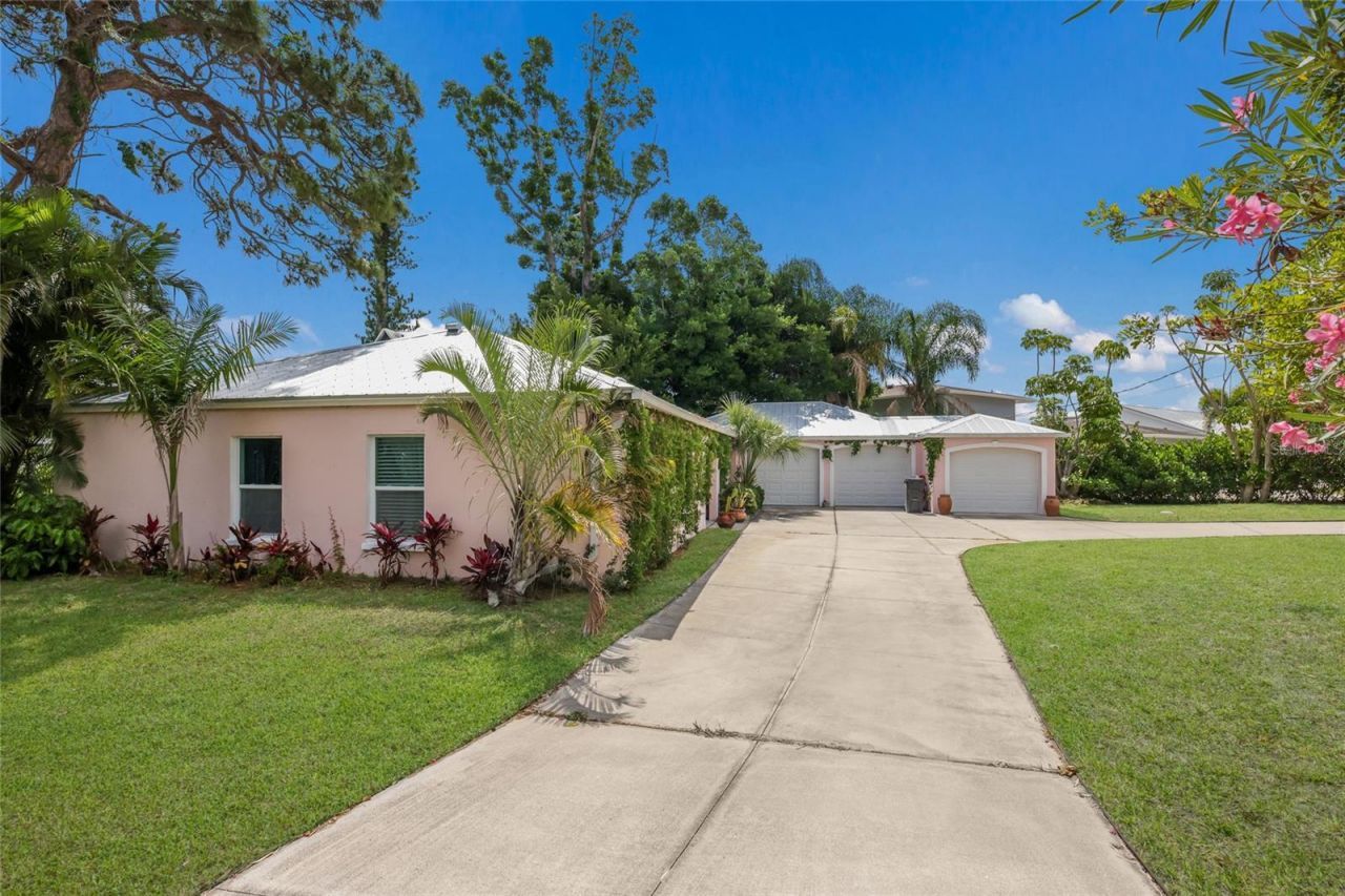 719 58th Street Nw, Bradenton, FL 34209 Photo