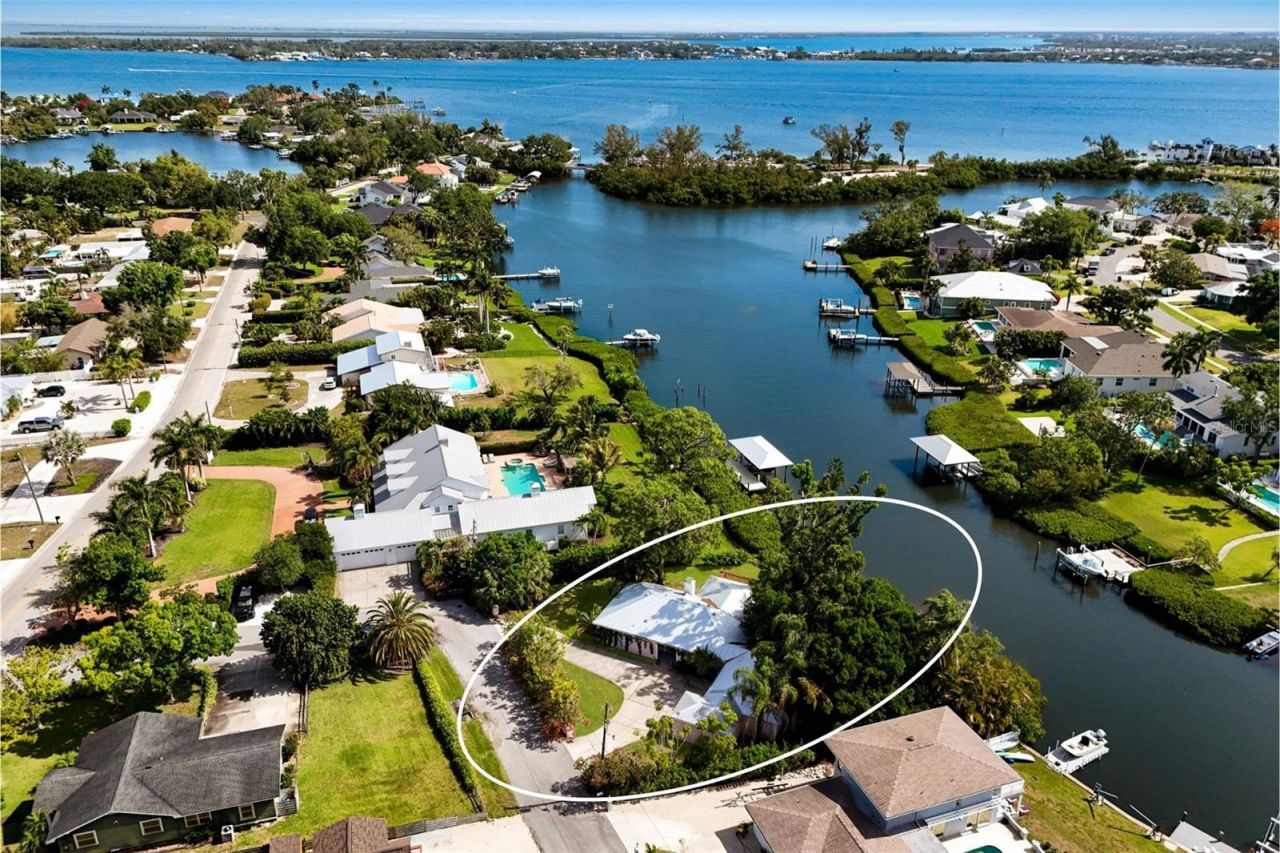 719 58th Street Nw, Bradenton, FL 34209 Photo