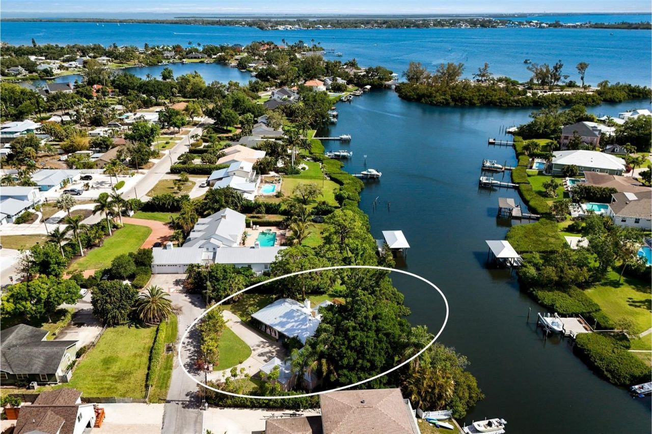 719 58th Street Nw, Bradenton, FL 34209 Photo