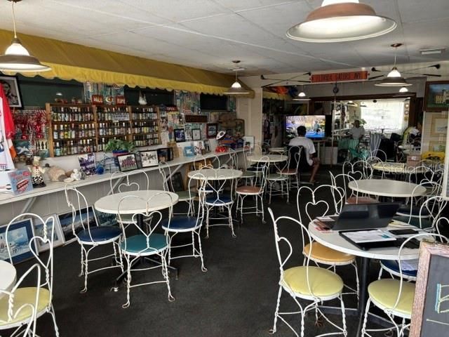 5666 Swift Road, Sarasota, FL 34231 Photo