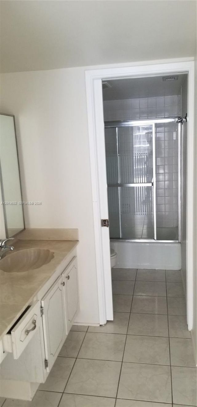 1901 Brickell Ave , Unit B906, Miami, FL 33129 Photo