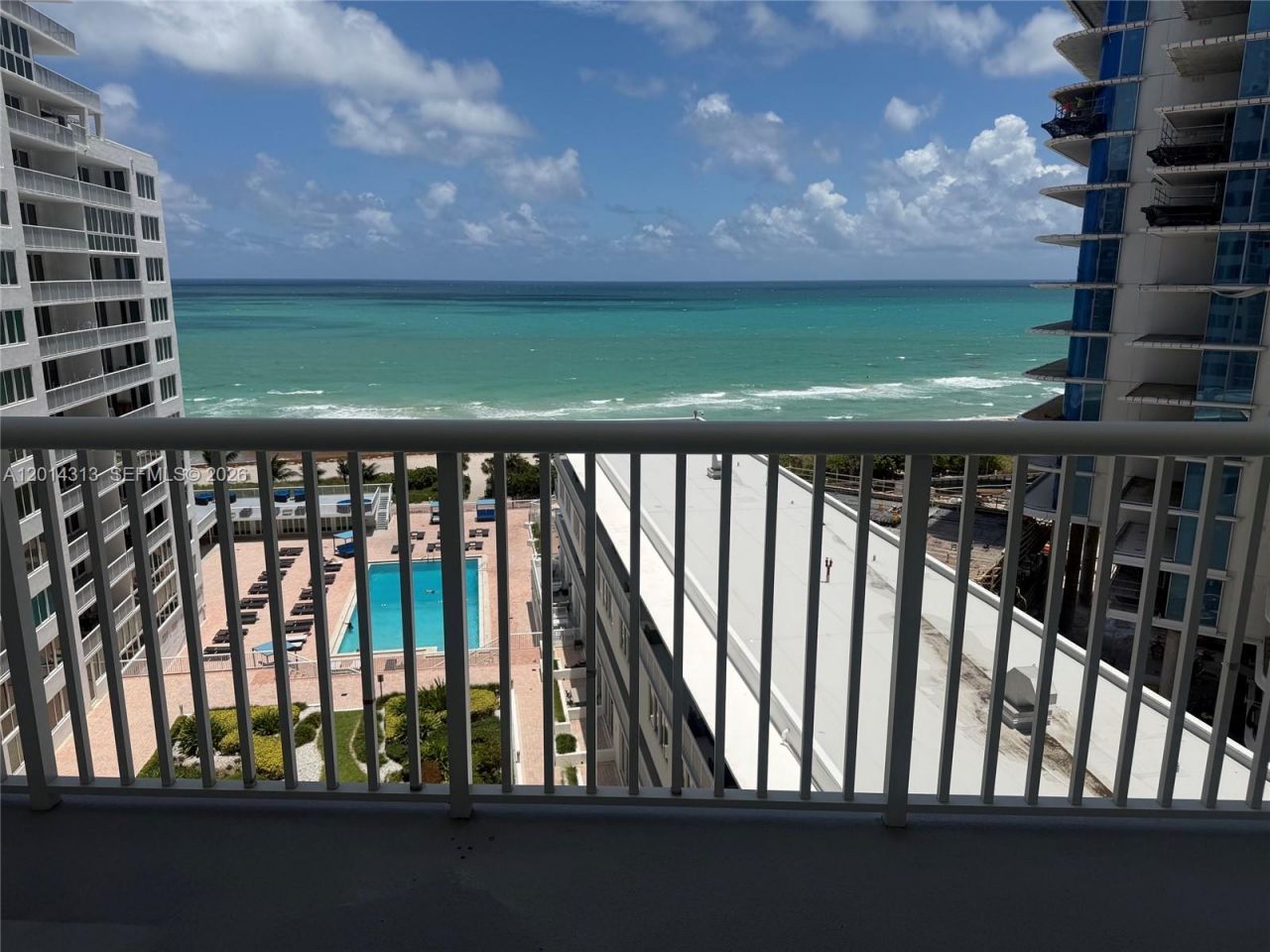 5401 Collins Ave, Unit 932, Miami Beach, FL 33140 Photo