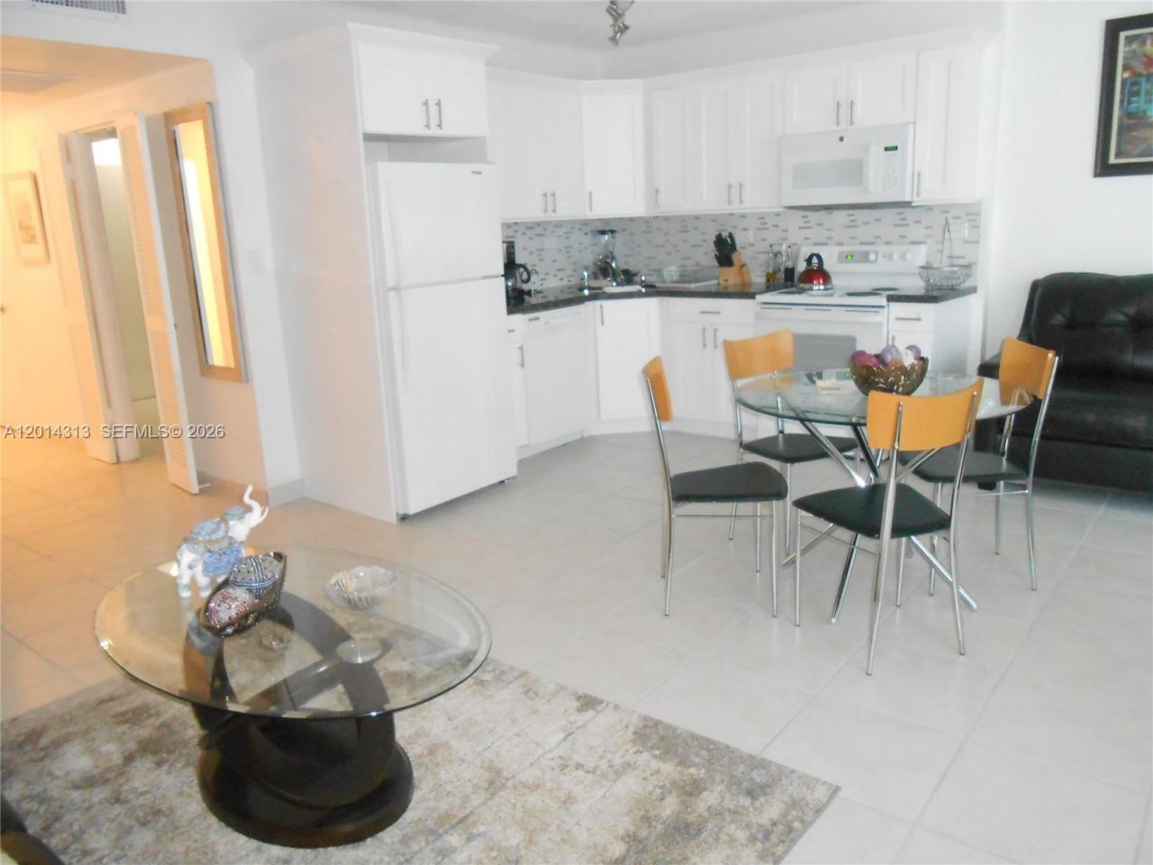 5401 Collins Ave, Unit 932, Miami Beach, FL 33140 Photo