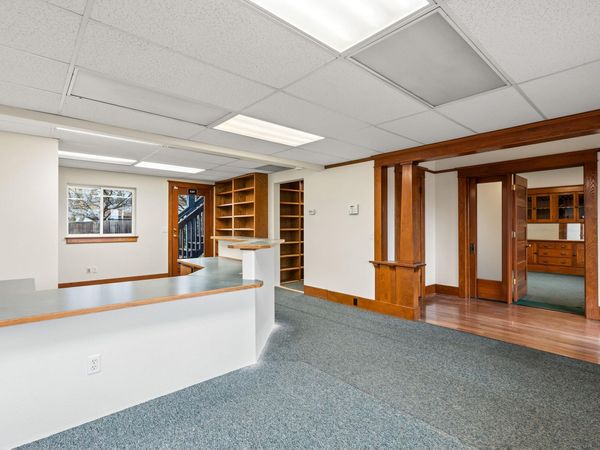 858 NE A Street, Grants Pass, OR 97526