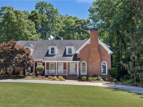 2706 Harvest Drive SE, Conyers, GA 30013