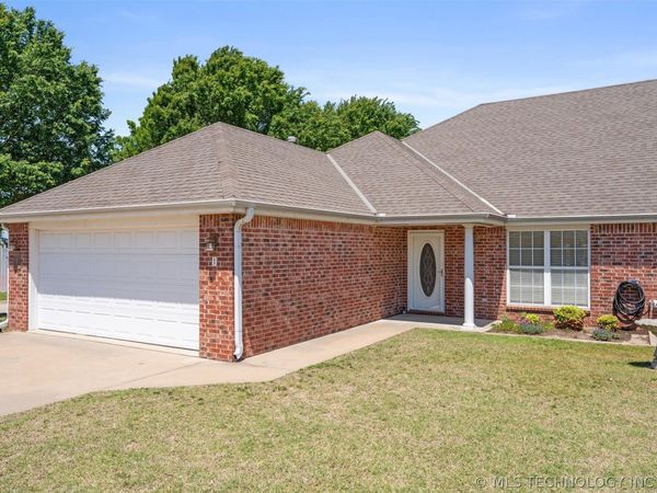 1016 Taylor Drive, Unit 1, Bartlesville, OK 74006