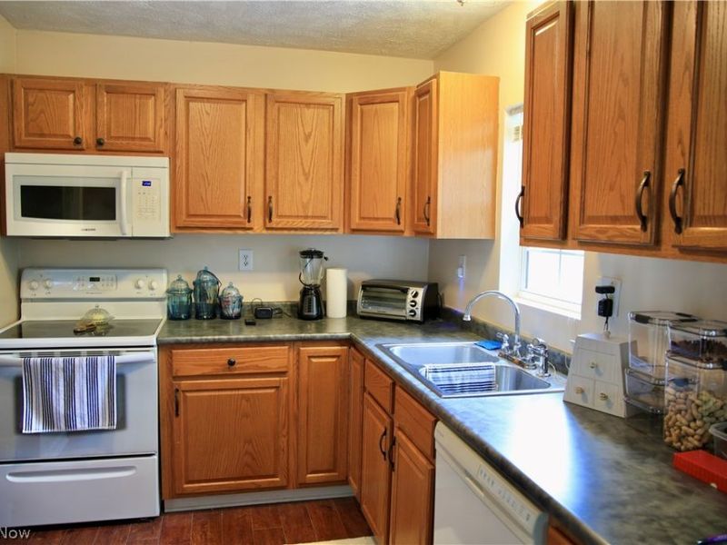 124 E King Street, Zanesville, OH 43701 Photo 11