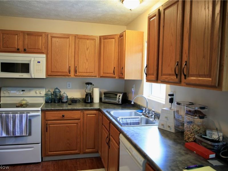 124 E King Street, Zanesville, OH 43701 Photo 13