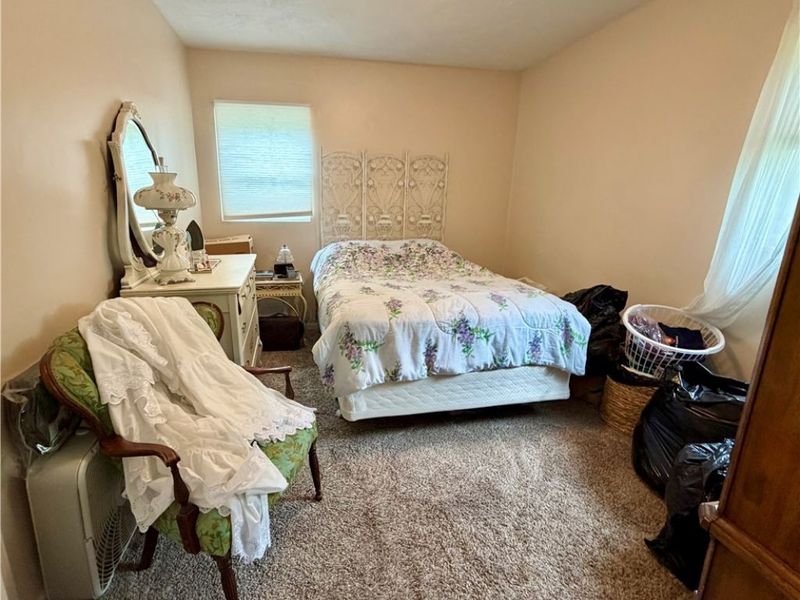 124 E King Street, Zanesville, OH 43701 Photo 16