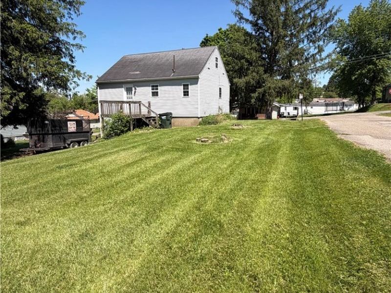 124 E King Street, Zanesville, OH 43701 Photo 4