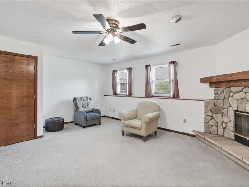 6396 Olive Avenue, North Ridgeville, OH 44039 Photo 14