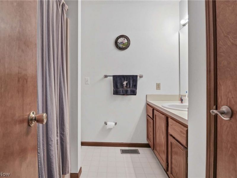 6396 Olive Avenue, North Ridgeville, OH 44039 Photo 25