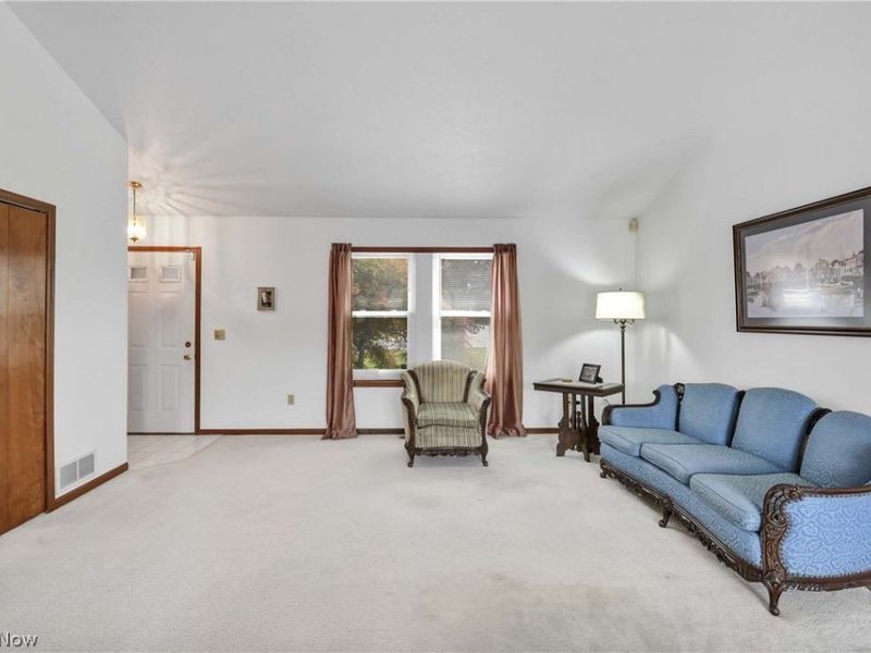 6396 Olive Avenue, North Ridgeville, OH 44039 Photo 7