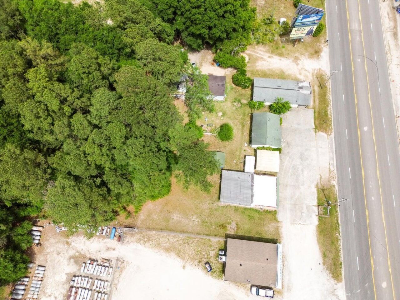 674 Sniders Highway Photo 10