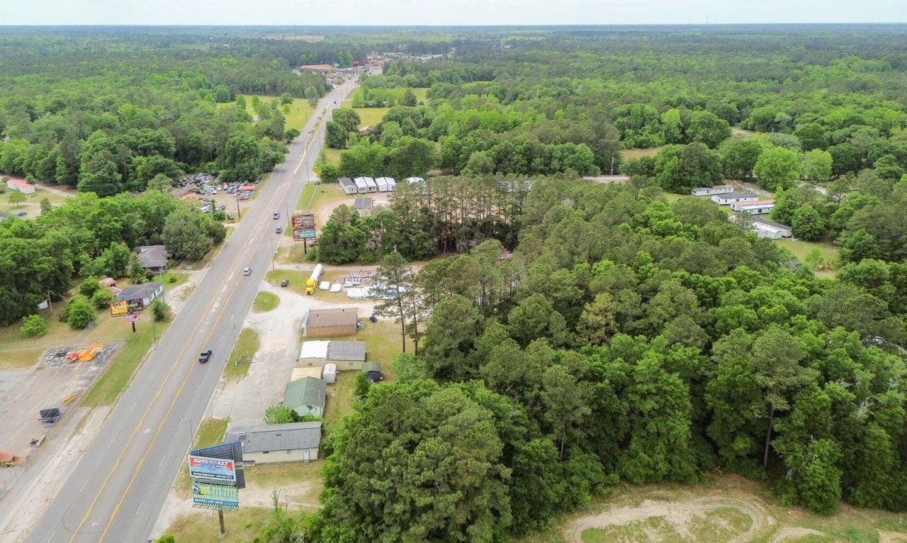 674 Sniders Highway Photo 7