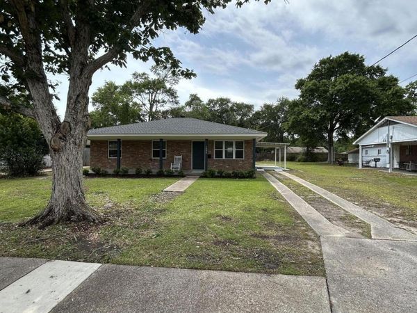 1004 Wilson Drive, Gulfport, MS 39507