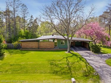 3340 Ordam Court, Oakland Twp, MI 48363