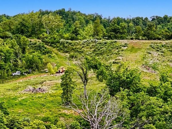 000 Blue Sulphur Road, Ona, WV 25545
