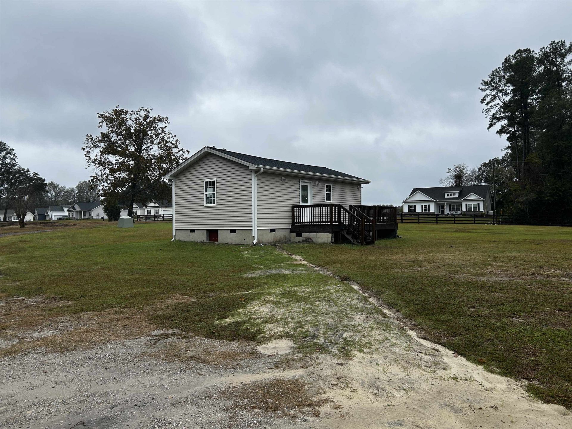 255 Ole Maple St.  Photo 20
