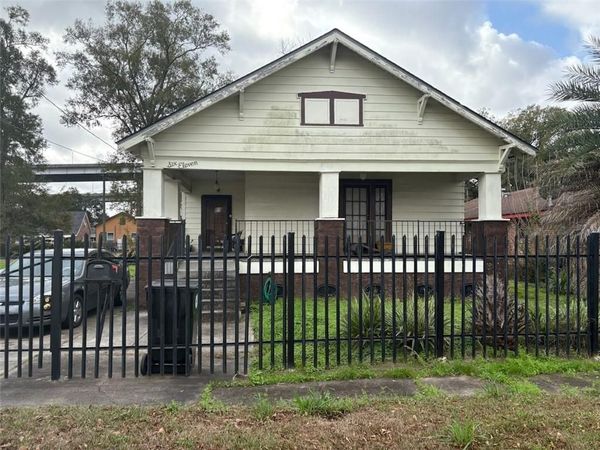 611 MAJESTIC Place , New Orleans, LA 70114
