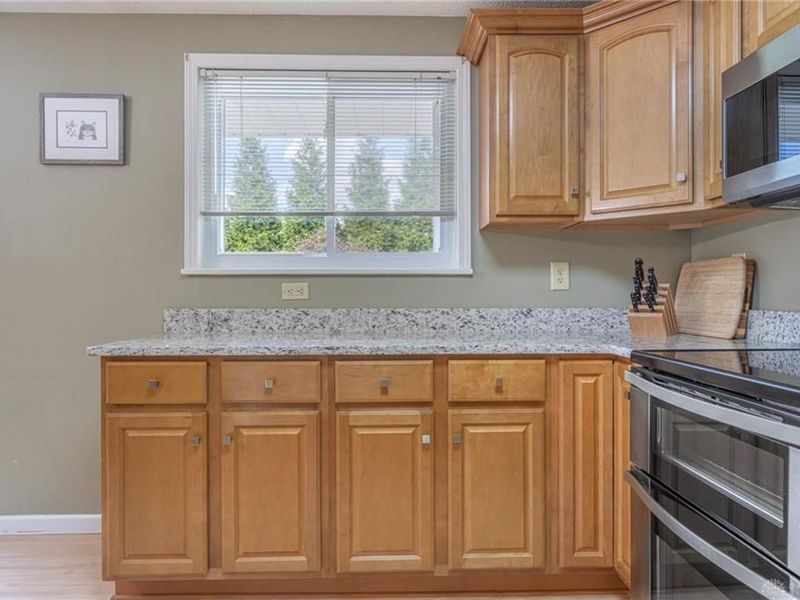 9398 Shawhan Drive, Centerville, OH 45458 Photo 13