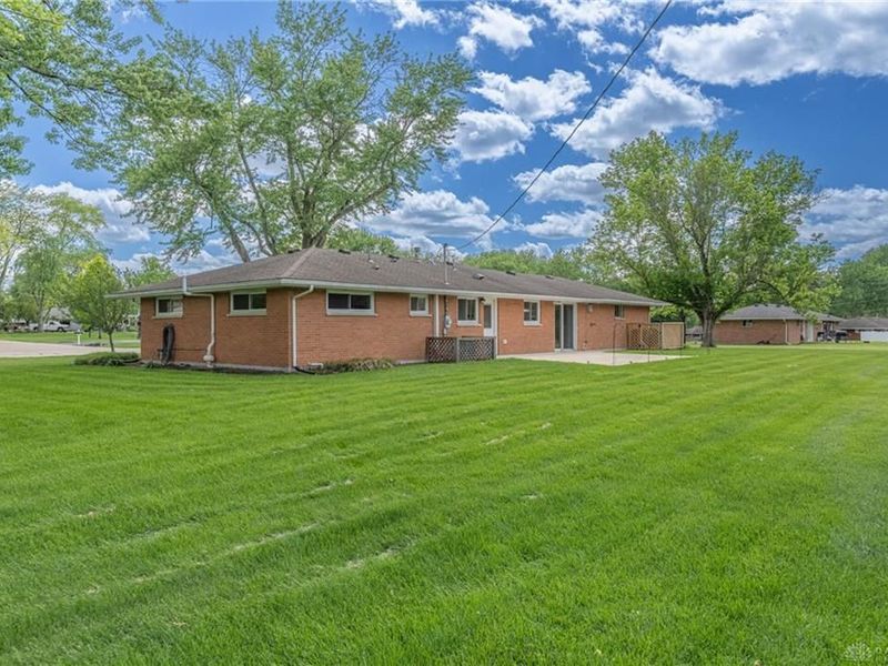 9398 Shawhan Drive, Centerville, OH 45458 Photo 27