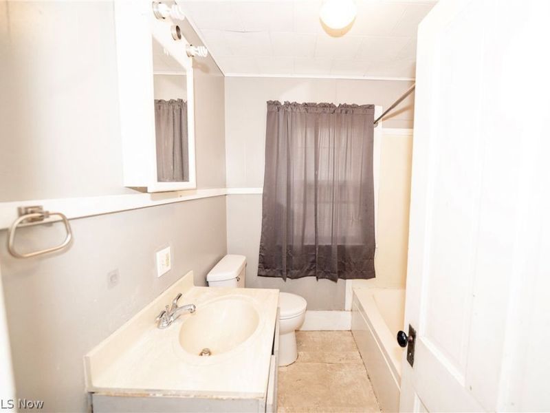 337 3rd Street NW, New Philadelphia, OH 44663 Photo 22