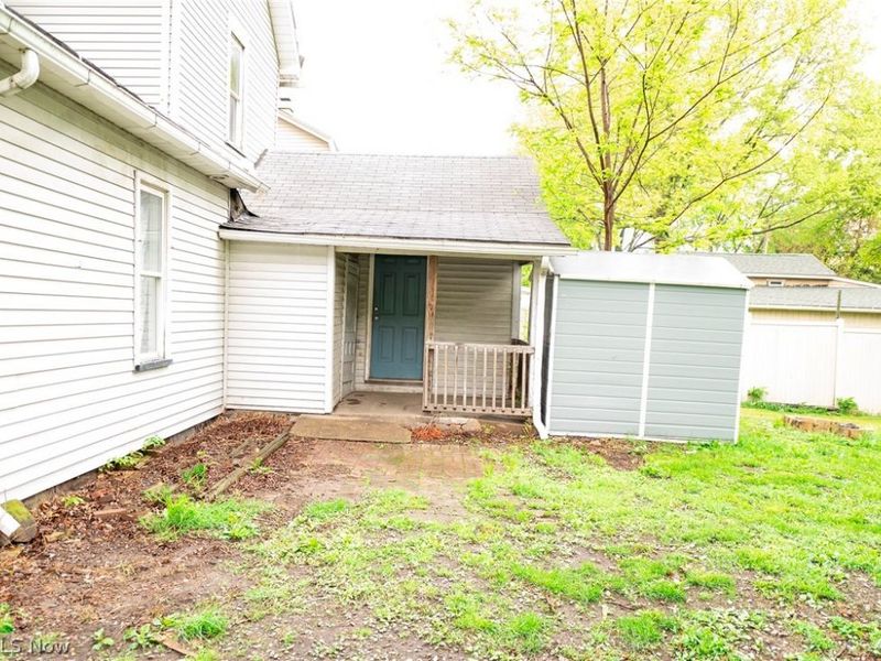 337 3rd Street NW, New Philadelphia, OH 44663 Photo 4