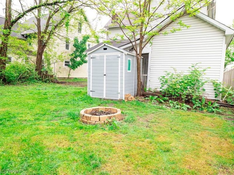 337 3rd Street NW, New Philadelphia, OH 44663 Photo 7