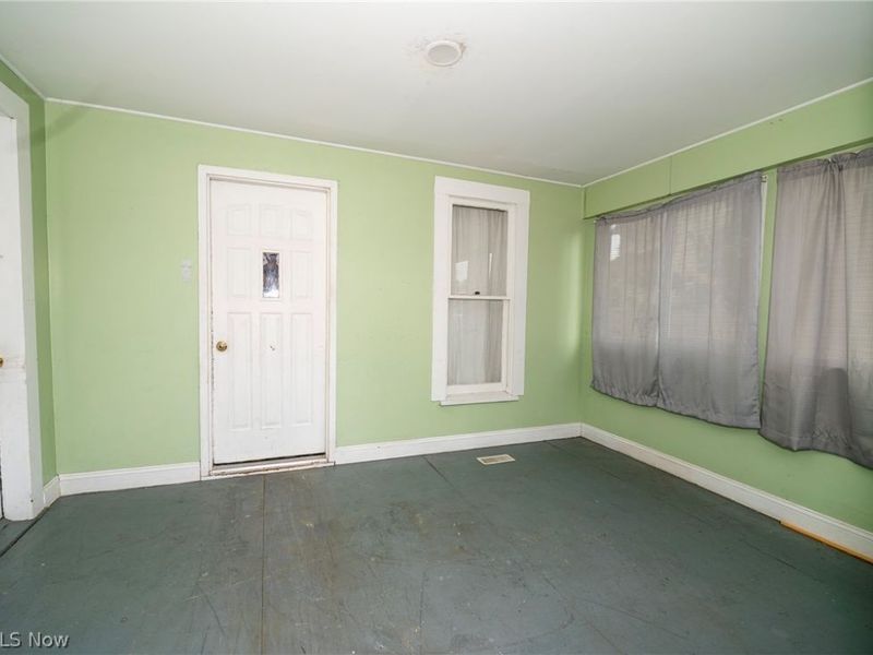 337 3rd Street NW, New Philadelphia, OH 44663 Photo 8