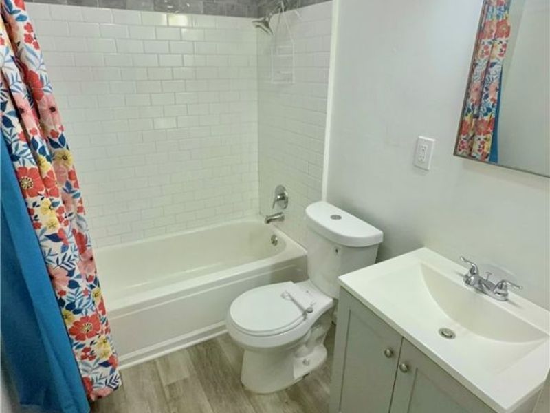 2201 Oakdale Road, Cleveland Heights, OH 44118 Photo 14