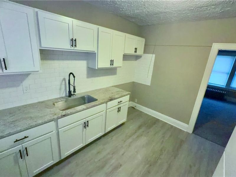 2201 Oakdale Road, Cleveland Heights, OH 44118 Photo 5